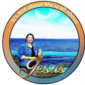 Meet your Posher, Delores